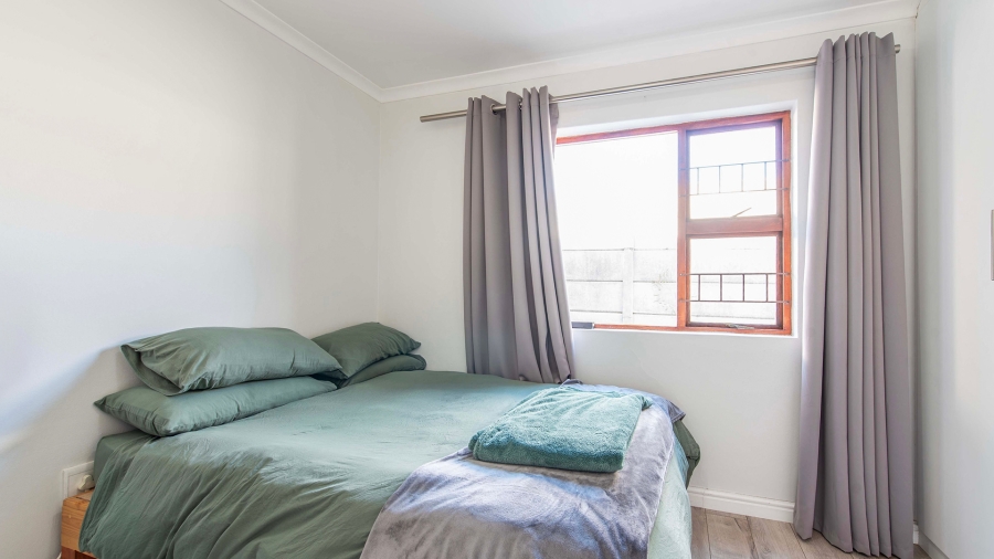2 Bedroom Property for Sale in Parklands Western Cape